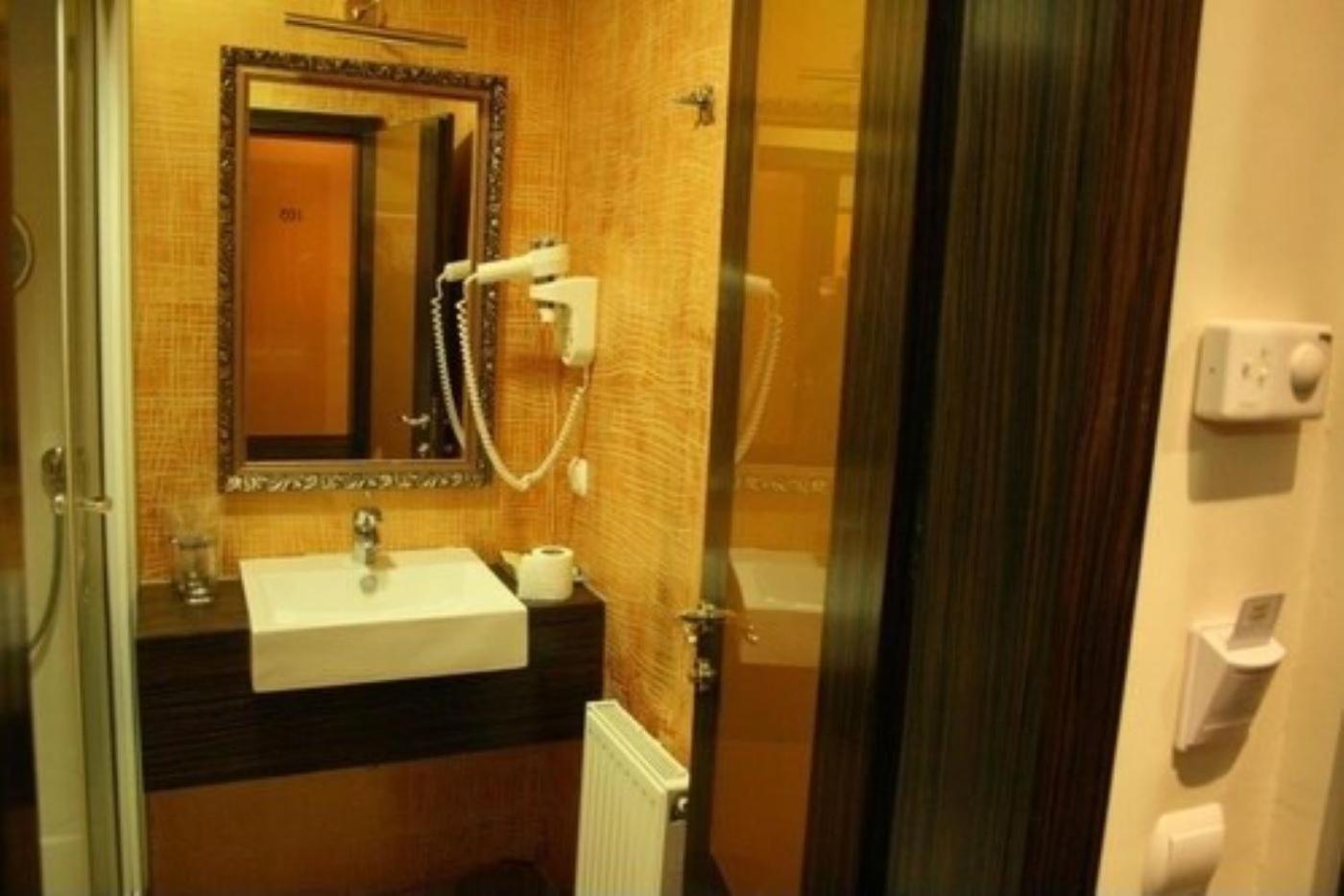 Hotel Hercegovina Ilidža Esterno foto