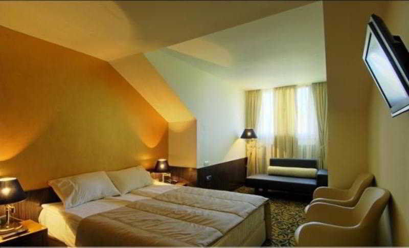 Hotel Hercegovina Ilidža Esterno foto